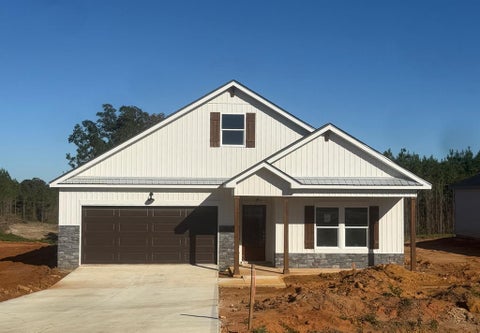 Homes For Sale - 1435 Forest Drive<br/> Midland City, AL 36350