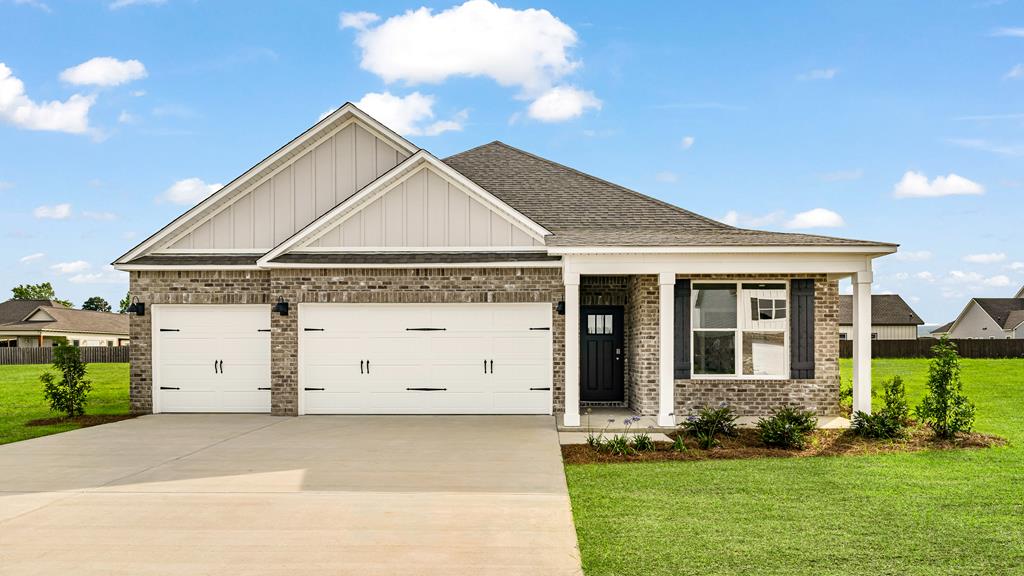 105 Creekridge Street, Headland, Alabama image 1