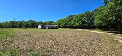 Mobile Home For Sale - 800 Grady Garner Rd (4.9 Acres)<br/> Slocomb, AL 36375