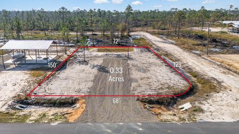 Photo of 136 Hardy St, Port Saint Joe, FL 32456 (MLS # 324926)