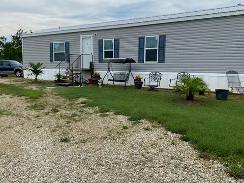 Photo of 119 Boucher Ln, Overstreet, FL 32456 (MLS # 327924)