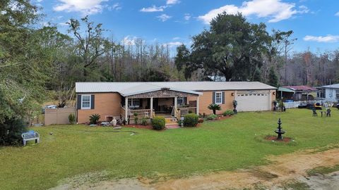 Photo of 365 Jehu Rd, Wewahitchka, FL 32465 (MLS # 324684)