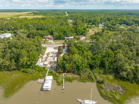 Photo of 608 Highway 98, Apalachicola, FL 32320 (MLS # 324246)