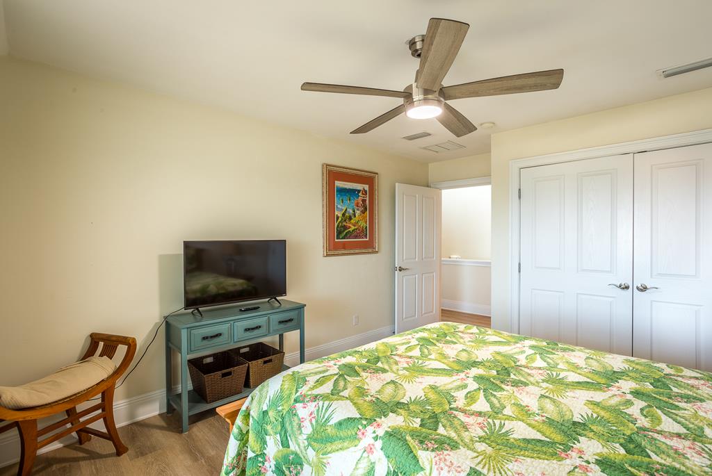 St. George Island, Florida, 32328, United States, 4 Bedrooms Bedrooms, ,4 BathroomsBathrooms,Residential,Active,1788582