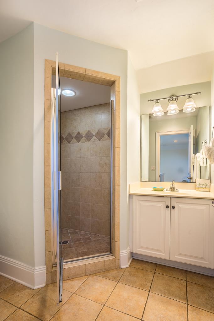 St. George Island, Florida, 32328, United States, 4 Bedrooms Bedrooms, ,4 BathroomsBathrooms,Residential,Active,1788582