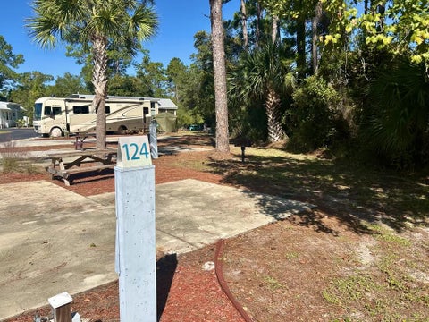 Photo of 124 Haven Ct, Carrabelle, FL 32322 (MLS # 329832)