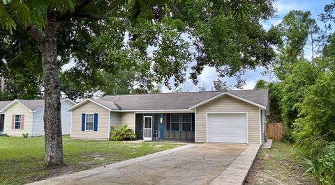 Photo of 910 Ave A, Port Saint Joe, FL 32456 (MLS # 322450)