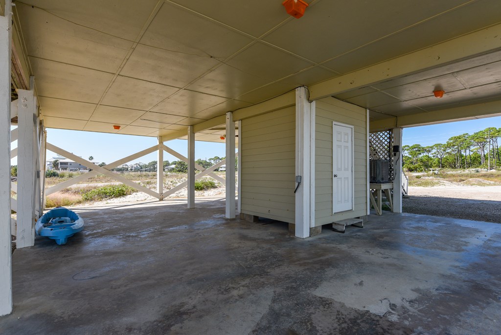 St. George Island, Florida, 32328, United States, 4 Bedrooms Bedrooms, ,3 BathroomsBathrooms,Residential,Active,2013131