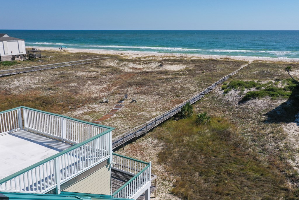St. George Island, Florida, 32328, United States, 4 Bedrooms Bedrooms, ,3 BathroomsBathrooms,Residential,Active,2013131