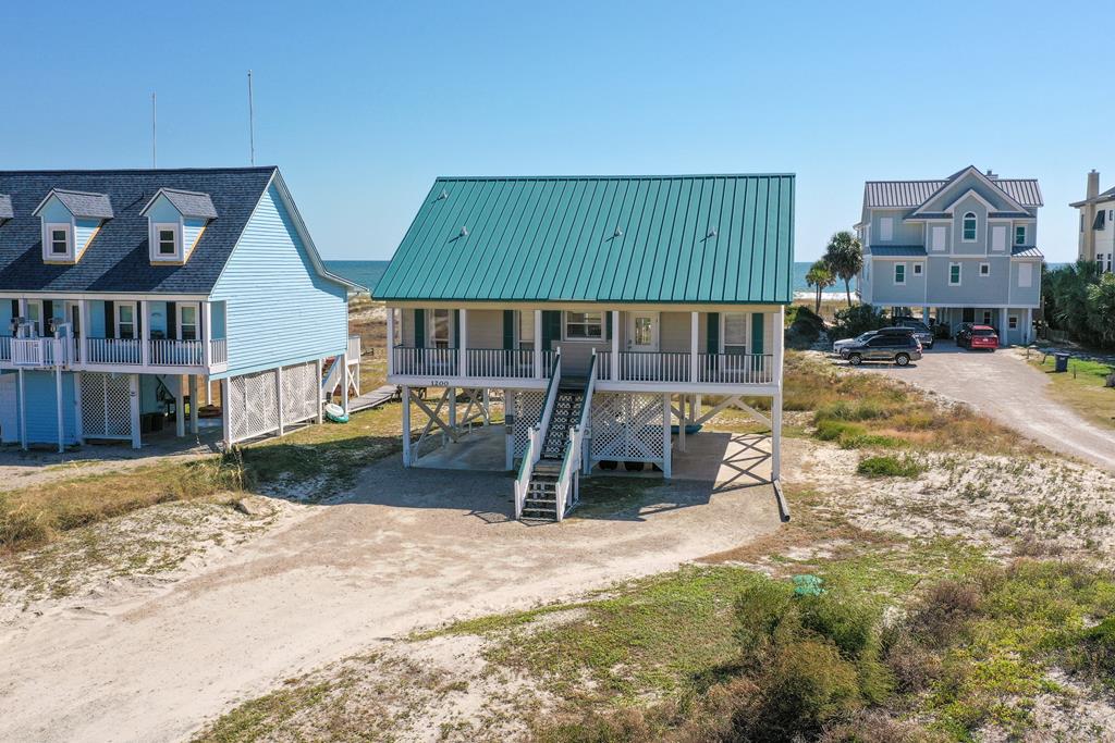 St. George Island, Florida, 32328, United States, 4 Bedrooms Bedrooms, ,3 BathroomsBathrooms,Residential,Active,2013131