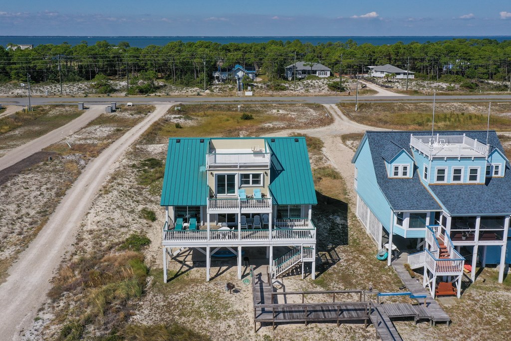 St. George Island, Florida, 32328, United States, 4 Bedrooms Bedrooms, ,3 BathroomsBathrooms,Residential,Active,2013131