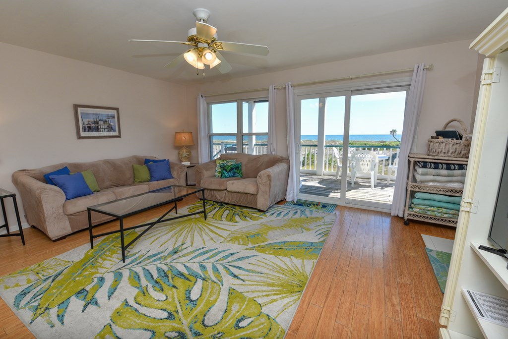 St. George Island, Florida, 32328, United States, 4 Bedrooms Bedrooms, ,3 BathroomsBathrooms,Residential,Active,2013131