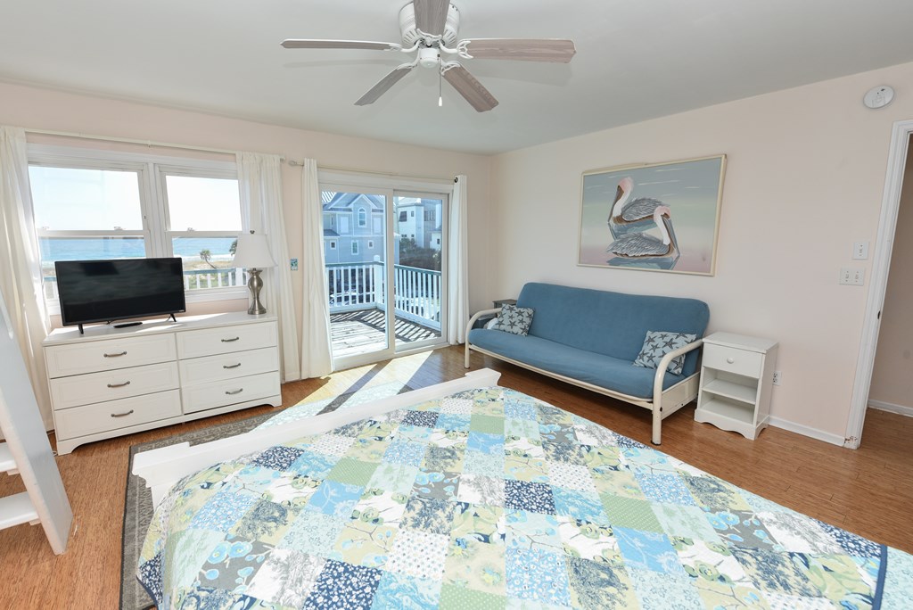 St. George Island, Florida, 32328, United States, 4 Bedrooms Bedrooms, ,3 BathroomsBathrooms,Residential,Active,2013131