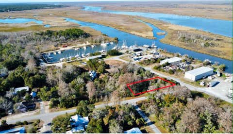 Photo of 350 Market St, Apalachicola, FL 32320 (MLS # 329064)