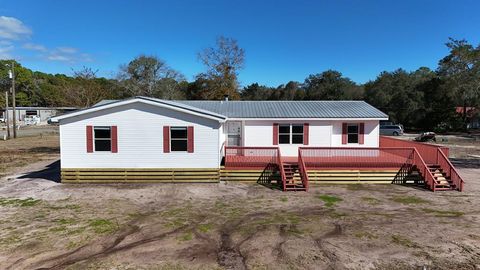 Photo of 44 Jefferson St, Eastpoint, FL 32328 (MLS # 326445)