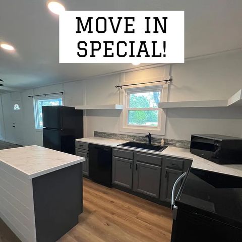 Photo of 496 Ave A #B, Eastpoint, FL 32328 (MLS # 324595)