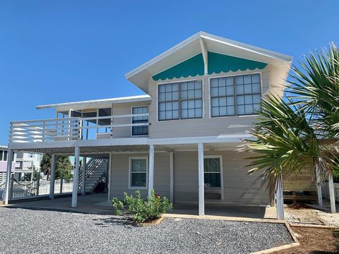 Photo of 144 White Sands Dr, Port Saint Joe, FL 32456 (MLS # 322565)