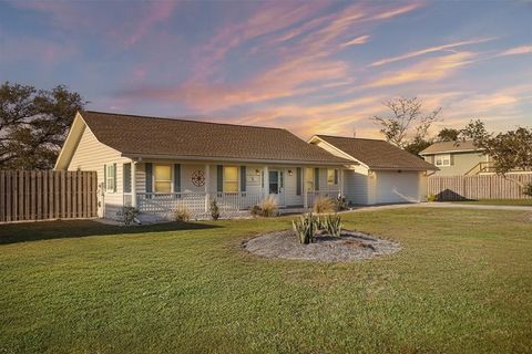 Photo of 229 Balboa St, Port Saint Joe, FL 32456 (MLS # 324160)