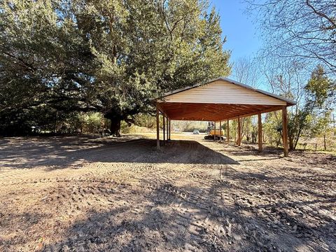Photo of 5473 Hwy 71 N, Wewahitchka, FL 32465 (MLS # 326329)