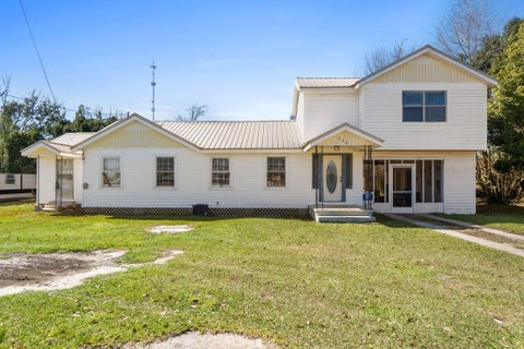 Photo of 539 S 2nd St, Wewahitchka, FL 32465 (MLS # 329353)