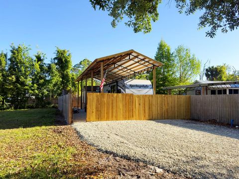 Photo of 415 Madison St, Port Saint Joe, FL 32456 (MLS # 326317)