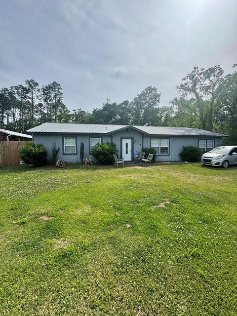 Photo of 176 Charles Ave, Wewahitchka, FL 32465 (MLS # 328131)