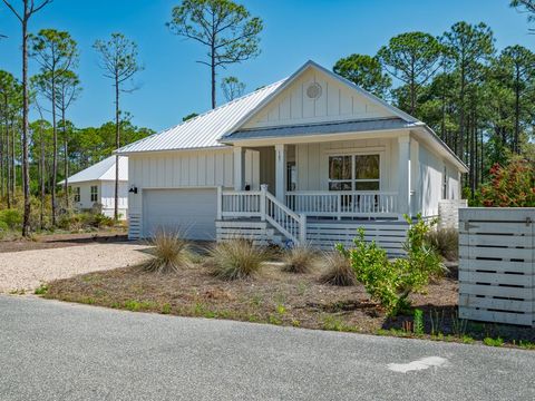 Photo of 107 Treehouse Cir, St. Teresa, FL 32358 (MLS # 328072)