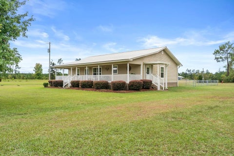 Photo of 821 Mace Martin Rd, Wewahitchka, FL 32465 (MLS # 329817)