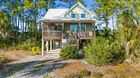 Photo of 129 Cottage Ln, Port Saint Joe, FL 32456 (MLS # 325119)