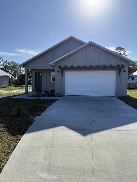 Photo of 1700 St George's Ct, Eastpoint, FL 32328 (MLS # 327757)
