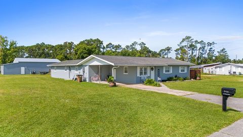 Photo of 108 Monica Dr, Port Saint Joe, FL 32456 (MLS # 322349)