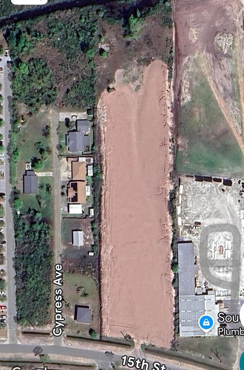 Photo of 932 15th St, Mexico Beach, FL 32456 (MLS # 320403)