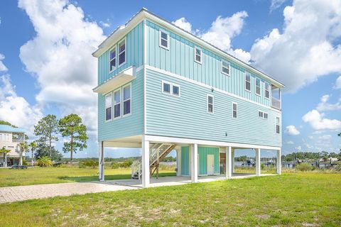 Photo of 121 Anglers Harbor Ln, Carrabelle, FL 32322 (MLS # 328911)