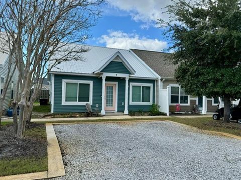 Photo of 1004 15th St #7, Mexico Beach, FL 32456 (MLS # 324566)