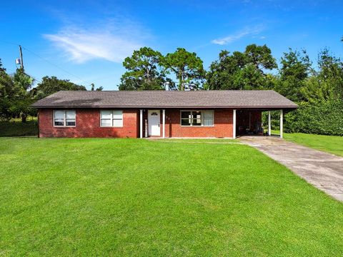 Photo of 1623 Monument Ave, Port Saint Joe, FL 32456 (MLS # 322612)