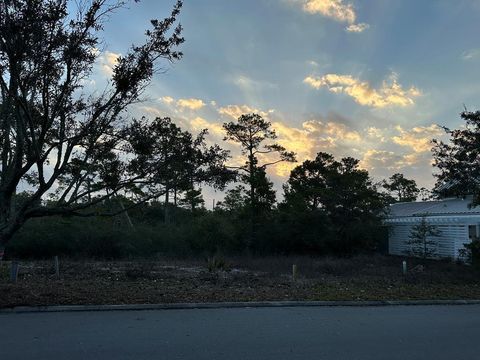 Photo of 610 Tide Water Dr, Port Saint Joe, FL 32456 (MLS # 320898)