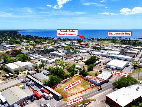 Photo of 510 E 1st St, Port Saint Joe, FL 32456 (MLS # 328016)