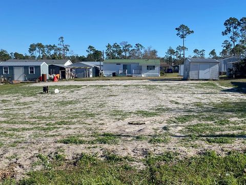 Photo of 466 Pineda St, Port Saint Joe, FL 32456 (MLS # 326489)