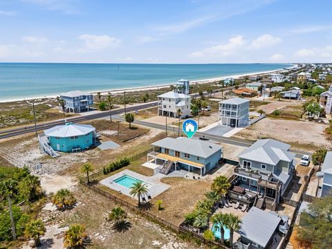 Photo of 118 Pine St, Port Saint Joe, FL 32456 (MLS # 328102)