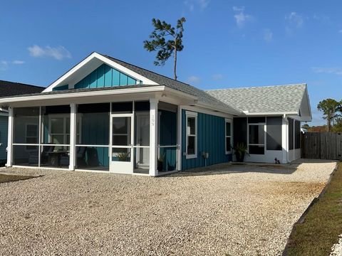 Photo of 109 Gulf Terrace Ln, Port Saint Joe, FL 32456 (MLS # 325016)