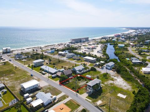 Photo of 117 15th St, Mexico Beach, FL 32456 (MLS # 322430)