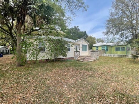 Photo of 261 Hwy 98, Apalachicola, FL 32320 (MLS # 328902)