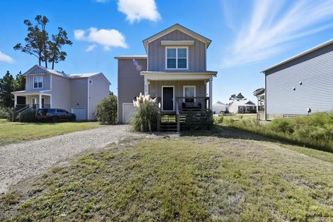 Photo of 214 Lake McKissack Ln, Carrabelle, FL 32322 (MLS # 324309)
