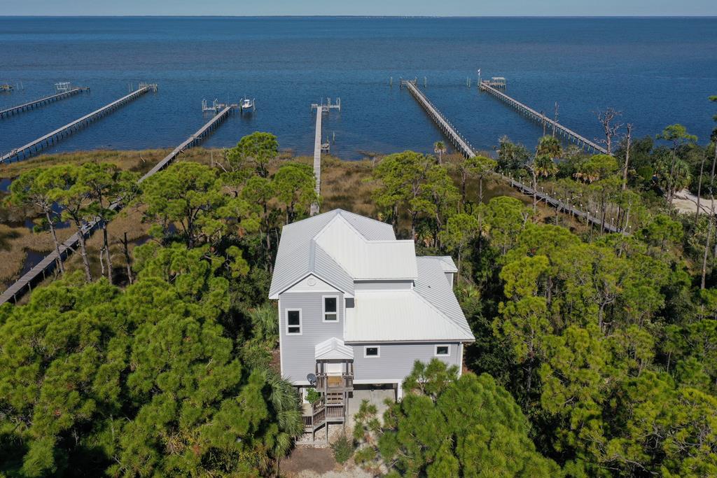 St. George Island, Florida, 32328, United States, 4 Bedrooms Bedrooms, ,4 BathroomsBathrooms,Residential,Active,2013132