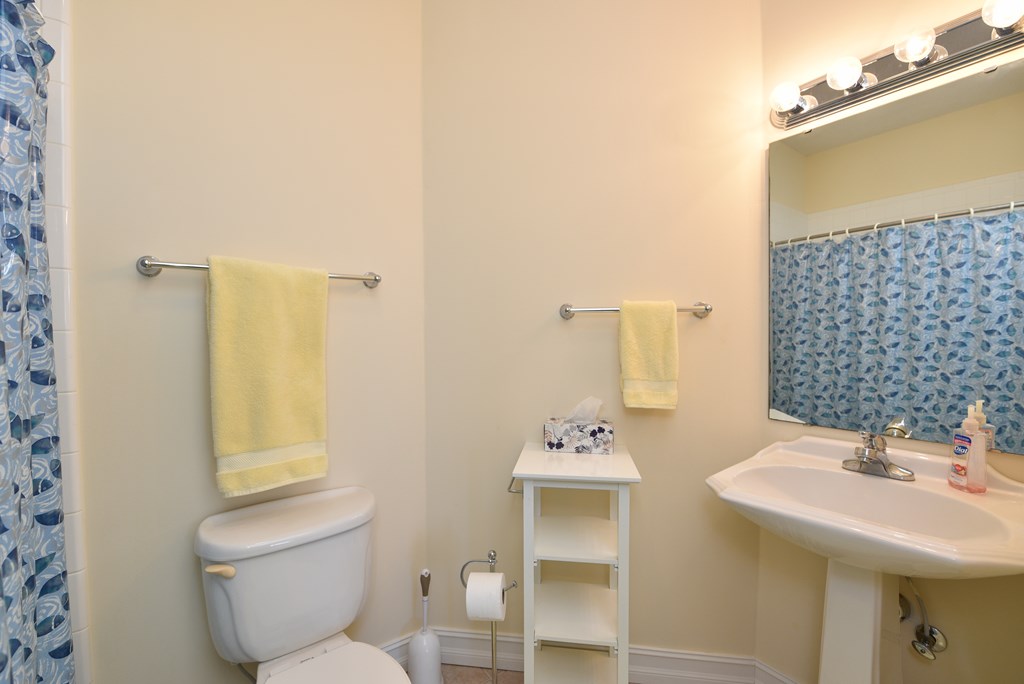 St. George Island, Florida, 32328, United States, 4 Bedrooms Bedrooms, ,4 BathroomsBathrooms,Residential,Active,2013132