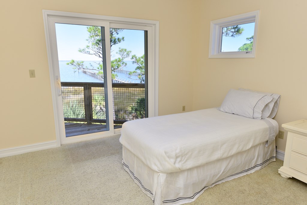 St. George Island, Florida, 32328, United States, 4 Bedrooms Bedrooms, ,4 BathroomsBathrooms,Residential,Active,2013132