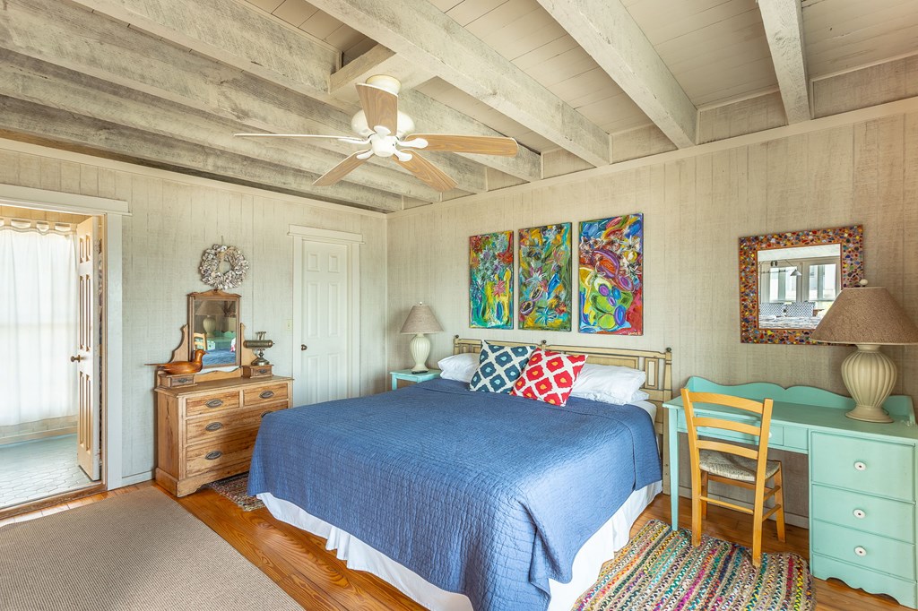 St. George Island, Florida, 32328, United States, 3 Bedrooms Bedrooms, ,3 BathroomsBathrooms,Residential,Active,1898249