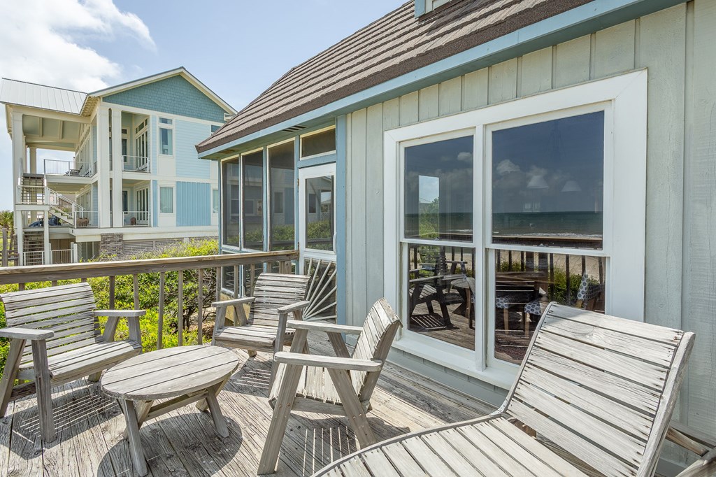 St. George Island, Florida, 32328, United States, 3 Bedrooms Bedrooms, ,3 BathroomsBathrooms,Residential,Active,1898249