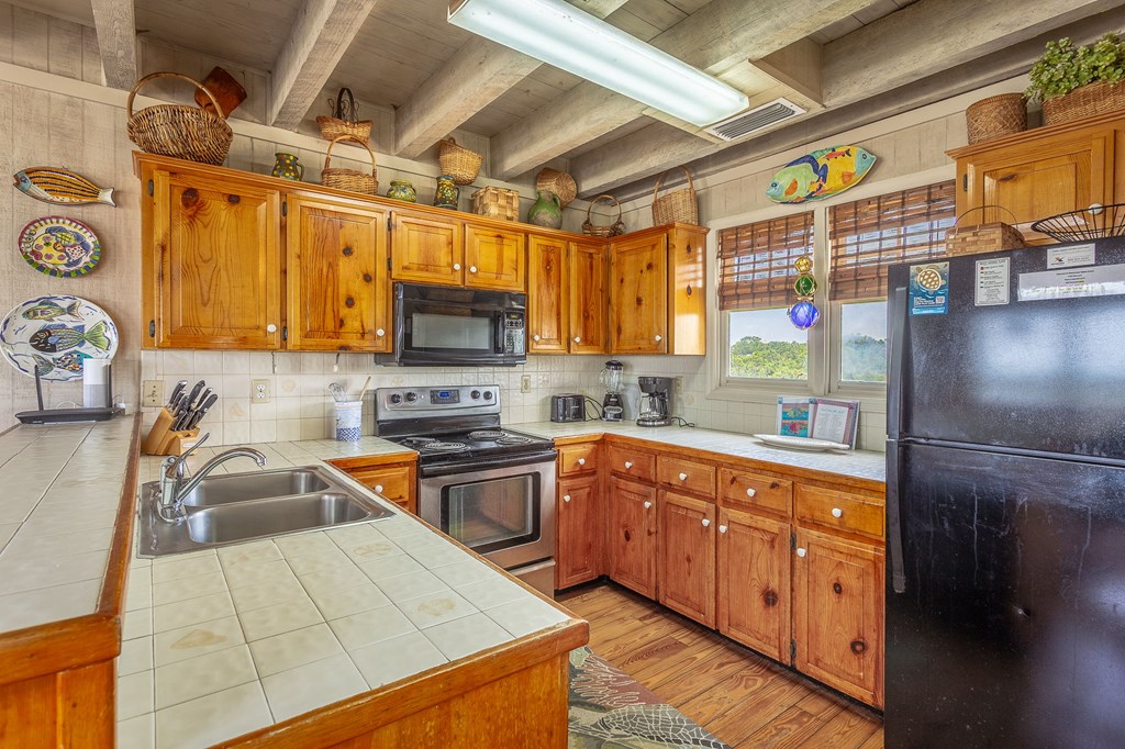 St. George Island, Florida, 32328, United States, 3 Bedrooms Bedrooms, ,3 BathroomsBathrooms,Residential,Active,1898249