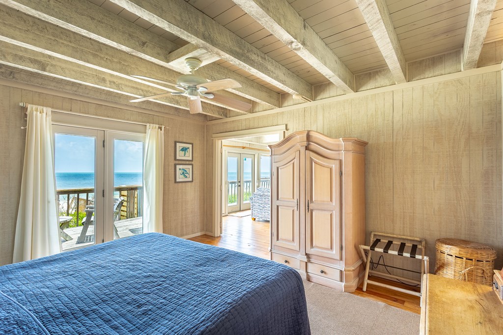 St. George Island, Florida, 32328, United States, 3 Bedrooms Bedrooms, ,3 BathroomsBathrooms,Residential,Active,1898249